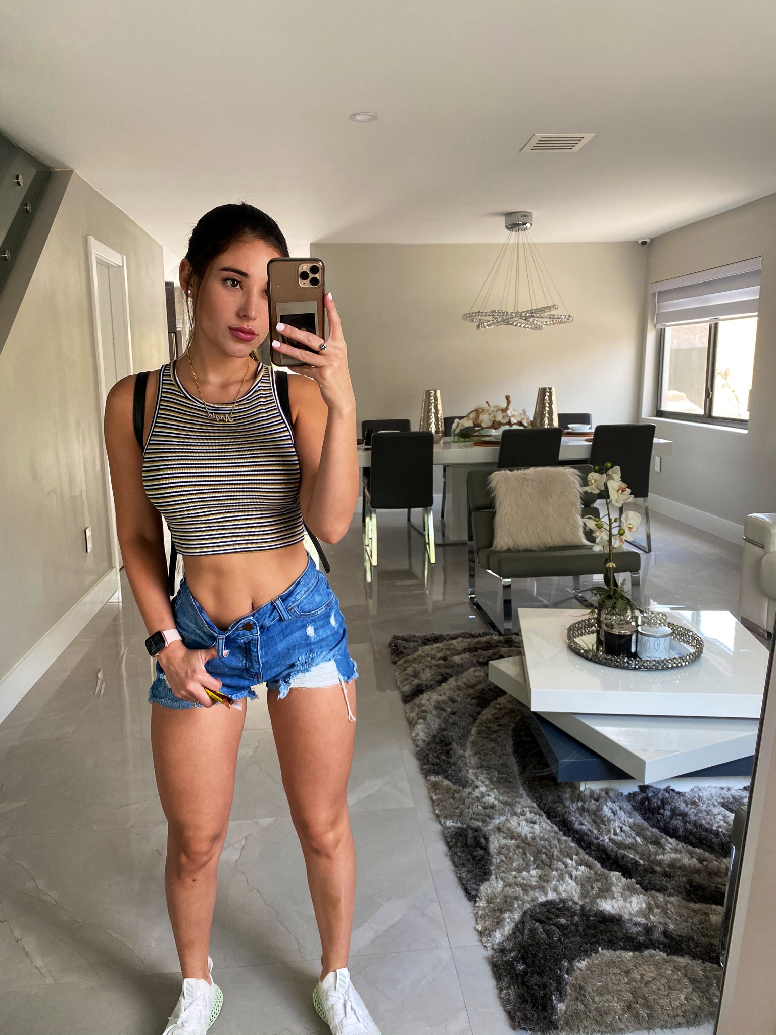 contrairement intervalle angie varona jeans stade